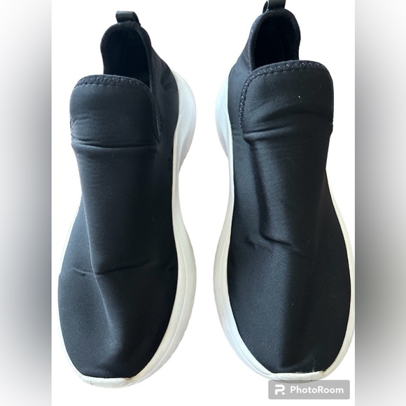 Calvin Klein Women’s Shoes - Picture 4 of 8